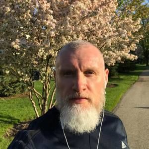 Meet your Posher, Adam